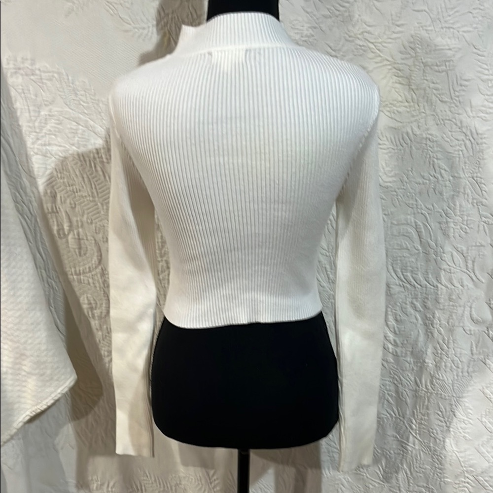 White Cut-Out Ribbed Sweater Top - Picture 5 of 9